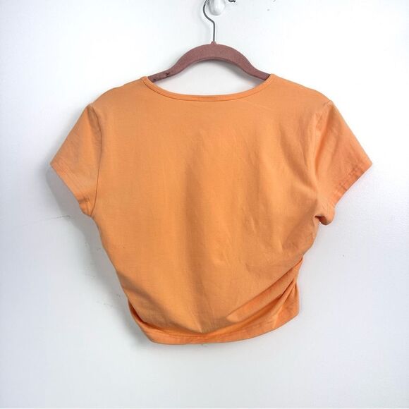 Aritzia TNA Chill Malibu Cropped T-Shirt in Orange Sz Medium - Picture 3 of 8